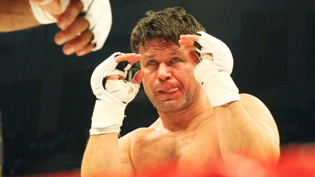 Тактаров: после победы на UFC 6 у меня украли штаны и олимпийку
