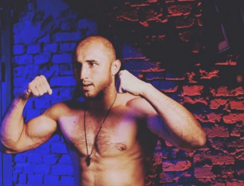 Никулин победил Борисевича в рамках вечера бокса в Краснодаре