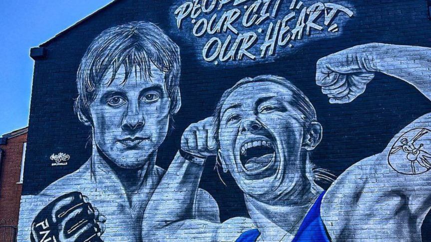 В центре Ливерпуля нарисовали огромное граффити Пимблетта и Маккэн