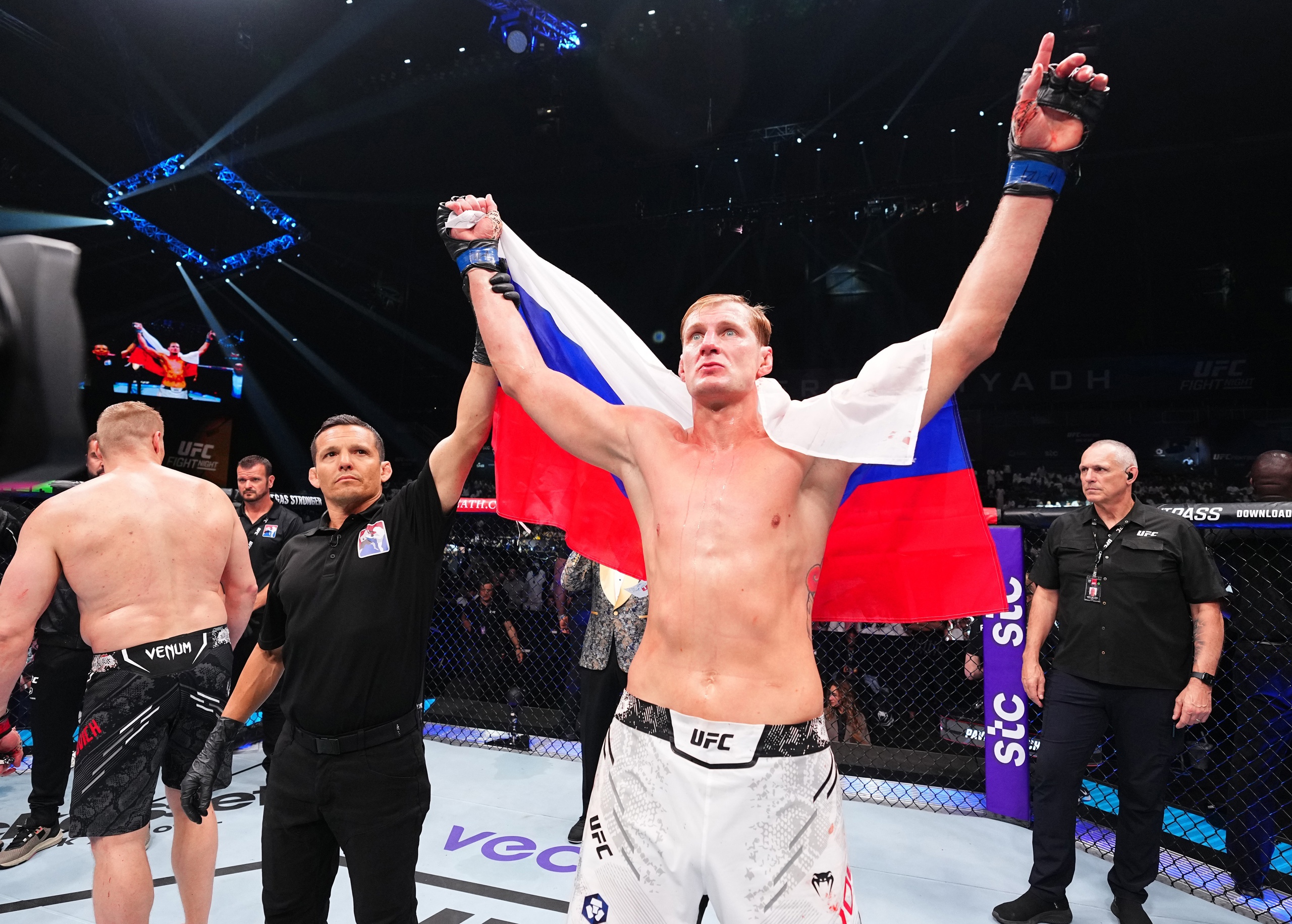 Алискеров получил самый большой чек в карьере, Волков забрал 466 тысяч: гонорары UFC on ABC 6