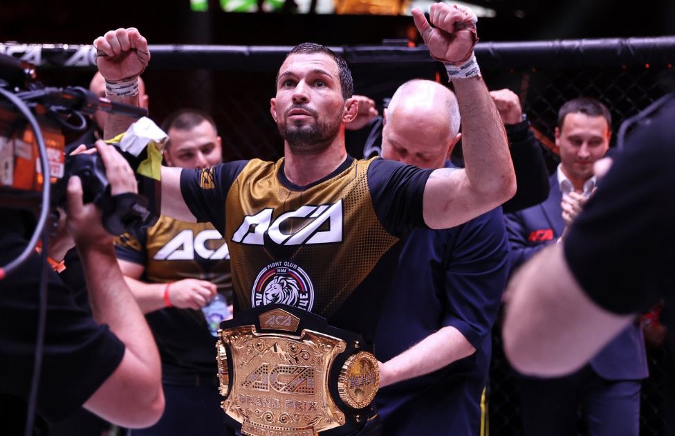Вартанян стал бойцом года в России по версии Meta MMA