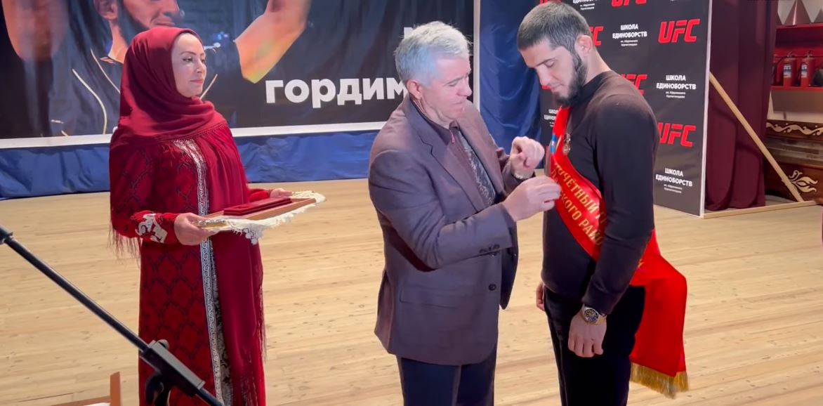 Махачев стал почетным гражданином Лакского района Дагестана