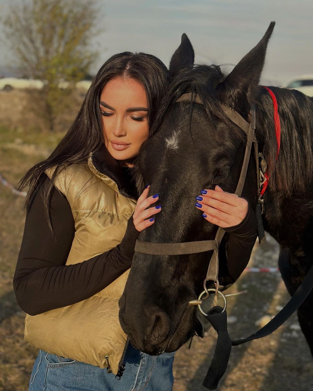 Диана Авсарагова любит лошадей