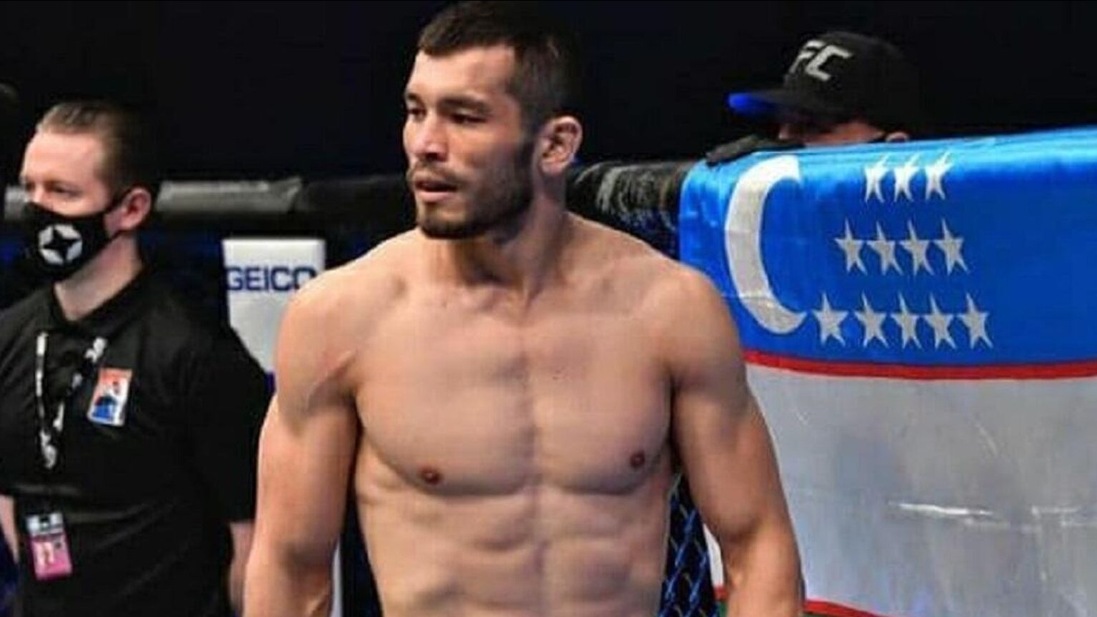 Узбекский боец UFC Мурадов: Анкалаев – самый неприятный соперник для Прохазки