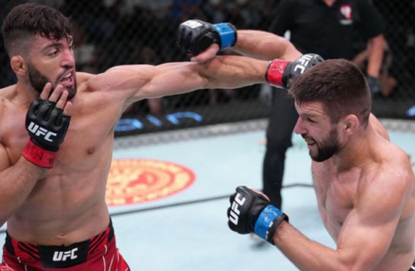 Тренер Царукяна прокомментировал поражение на UFC Vegas 57: Гамрот не может, политика поможет