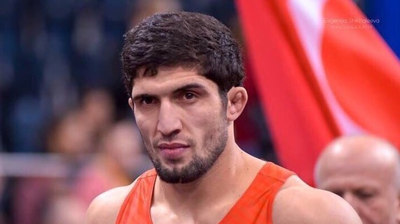 Выступающий за сборную Греции российский борец Куруглиев стал чемпионом Европы по вольному стилю