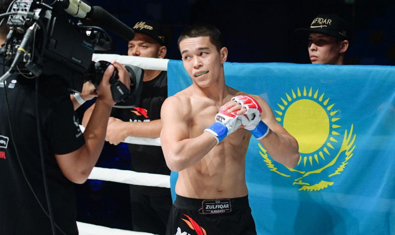 Казахстанский боец Асу Алмабаев подписал контракт с UFC