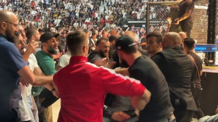 Дана Уайт отреагировал на драку Чимаева и Абубакара Нурмагомедова во время турнира UFC 280
