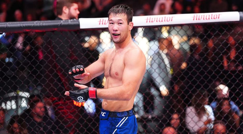 Казахстанский боец Алмабаев: к концу года Рахмонов порадует нас поясом UFC