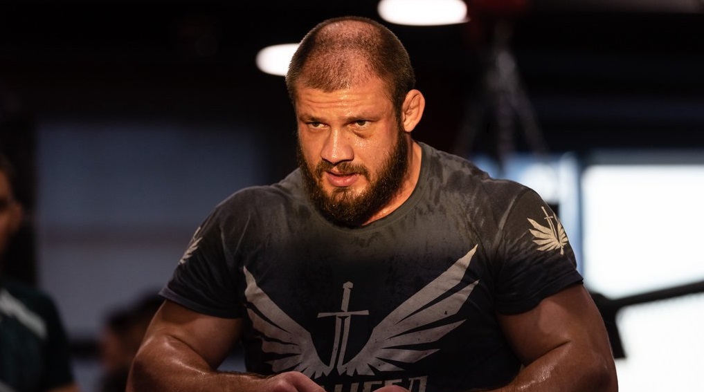 Штырков: сейчас Павловичу не дадут чемпионский бой в UFC