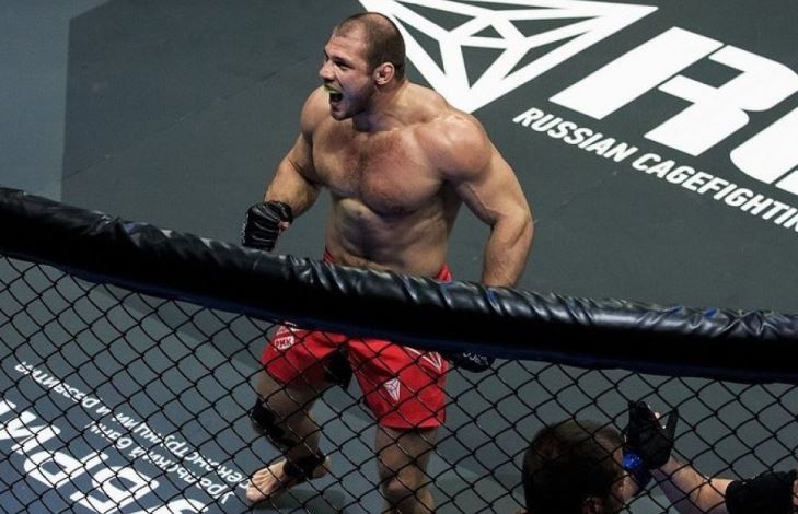 Штырков рассказал подробности ухода из UFC