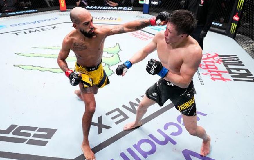 Казахстанский боец UFC Максум: отомщу Джонсону за Жумагулова