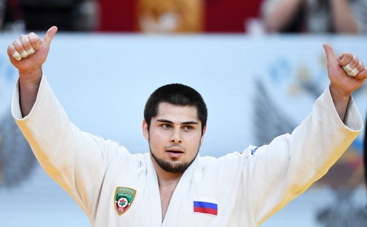 Россиянин Башаев выиграл золото на этапе Большого шлема по дзюдо в Астане