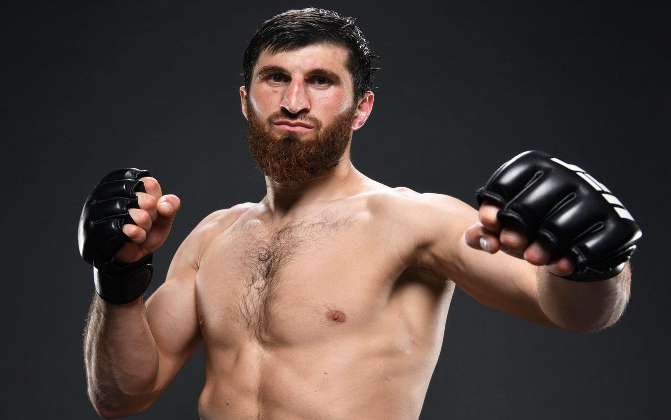 Анкалаев настроен провести поединок за титул чемпиона UFC