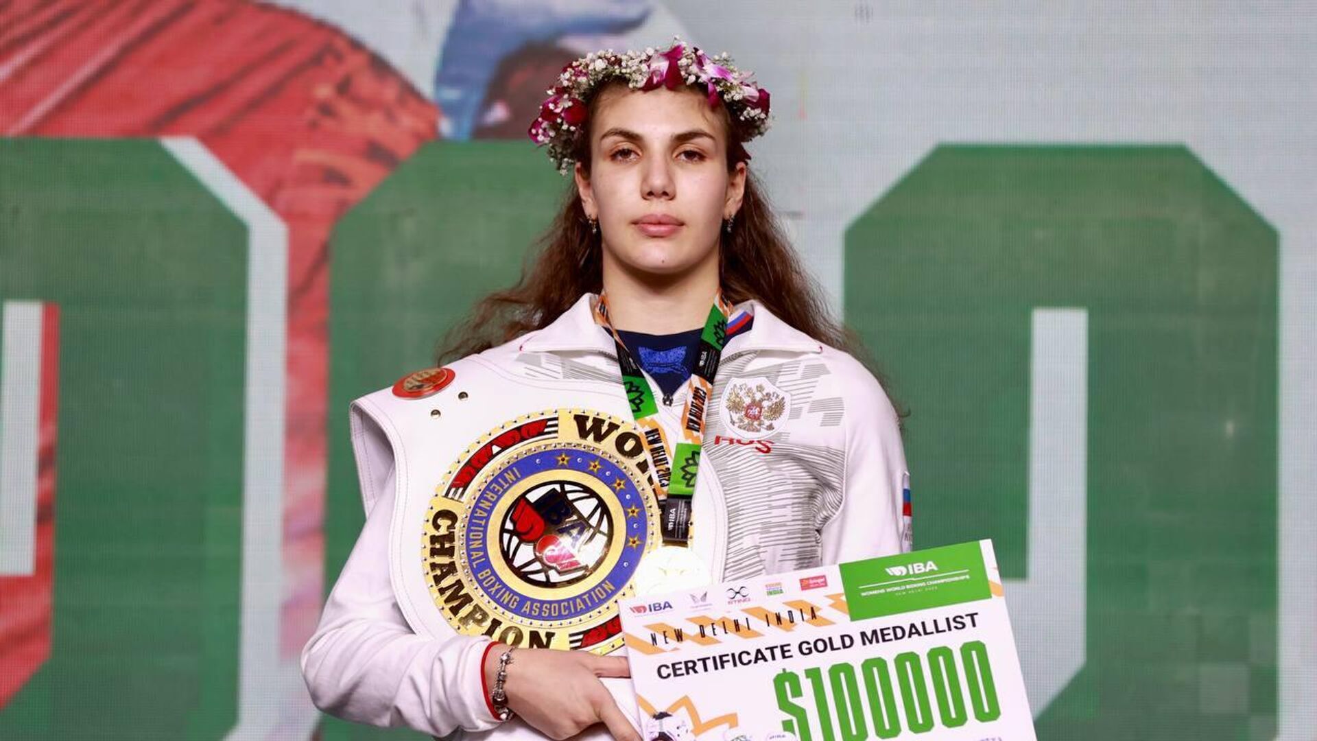 Анастасия Демурчян стала чемпионкой мира по боксу, реванш Круза и Гарбрандта: самое главное за день в единоборствах