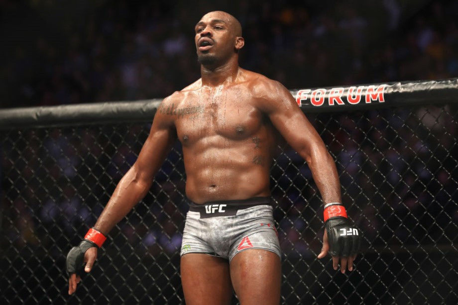 Джонс заявил, что должен увидеть предложение UFC о бое на следующей неделе