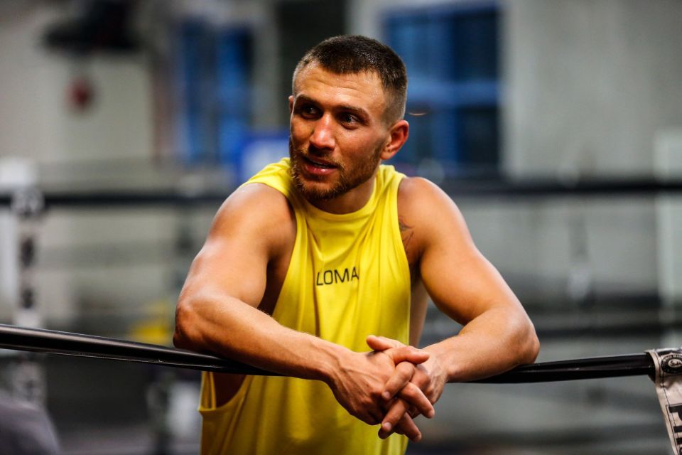 Ломаченко оценил шансы Усика в поединке с Джошуа