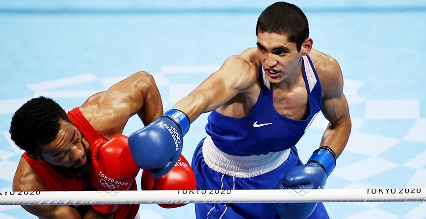 Олимпийский чемпион Батыргазиев проведет первый бой на профессиональном ринге после Олимпиады 11 октября