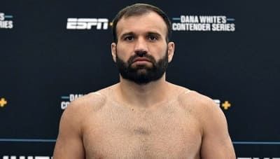 Азамат Мурзаканов проведет дебютный бой в UFC в марте