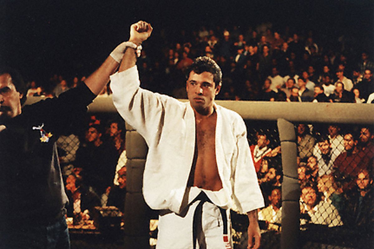 Японское боевое искусство, ставшее основой для MMA: история о клане, подарившем миру бразильское джиу-джитсу