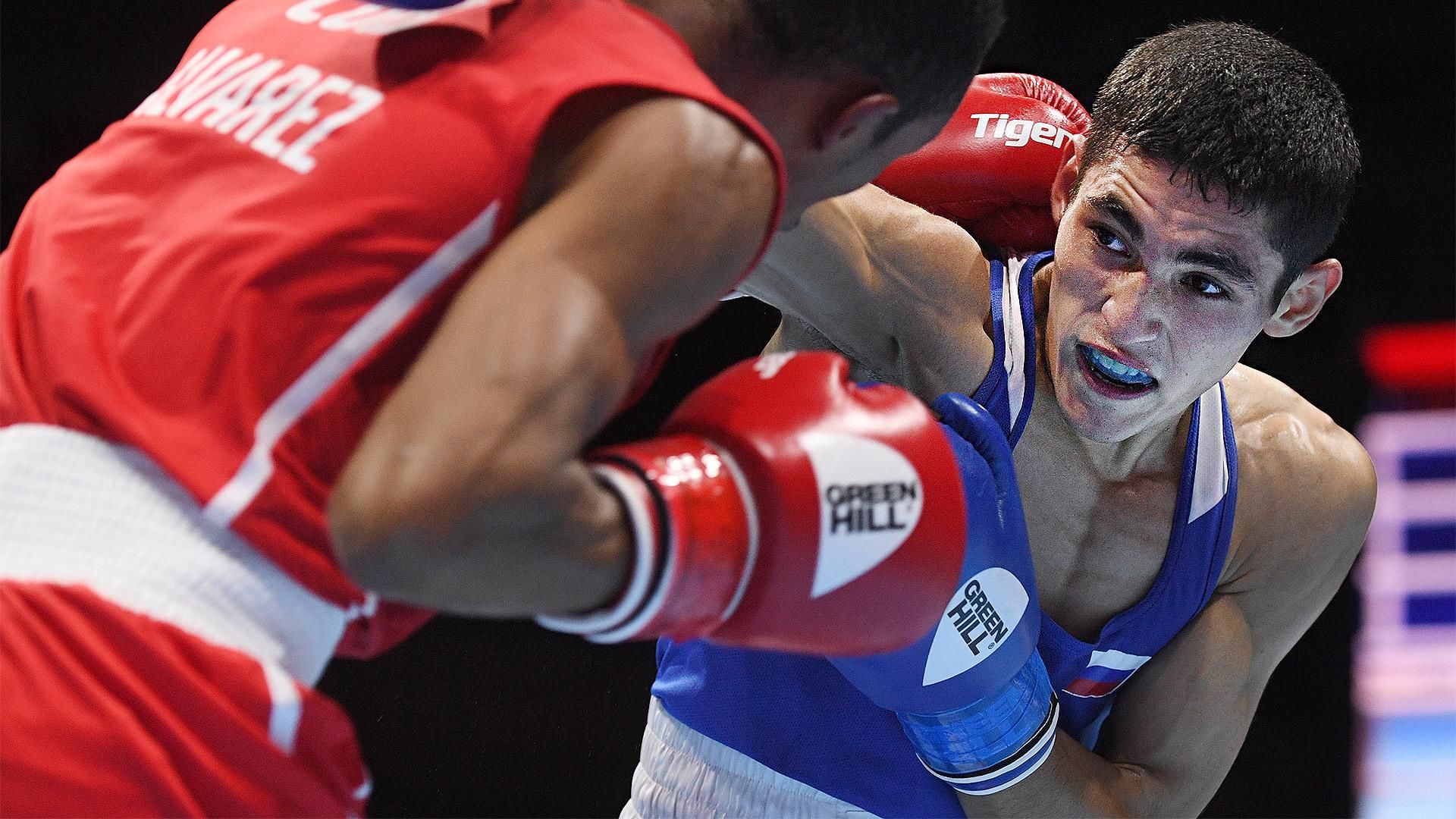 Российский боксер Батыргазиев вышел в полуфинал Олимпийских игр в Токио