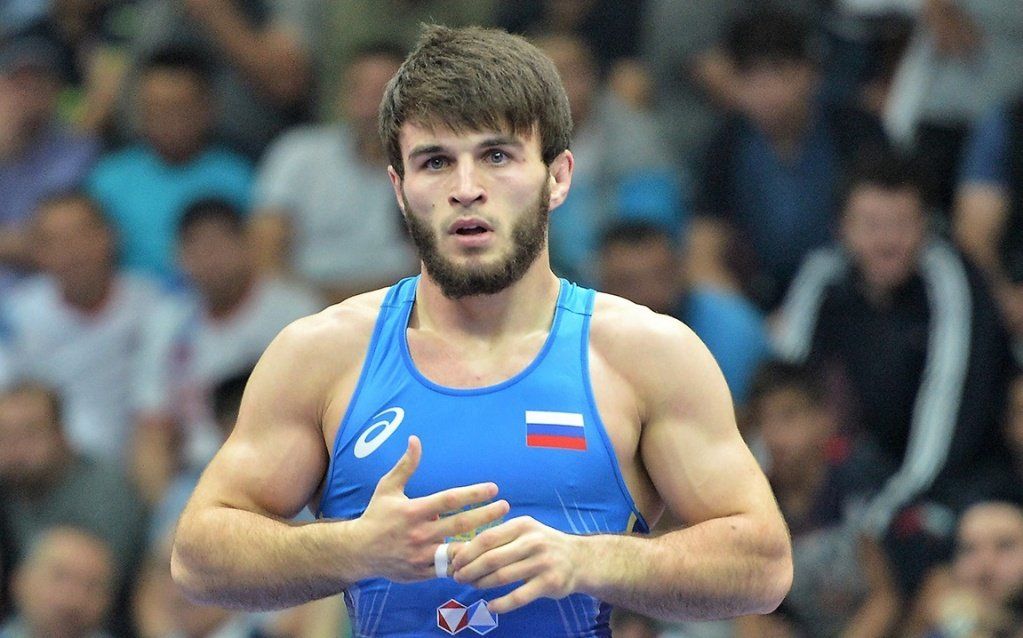 Российский борец Рашидов вышел в полуфинал Олимпиады-2020