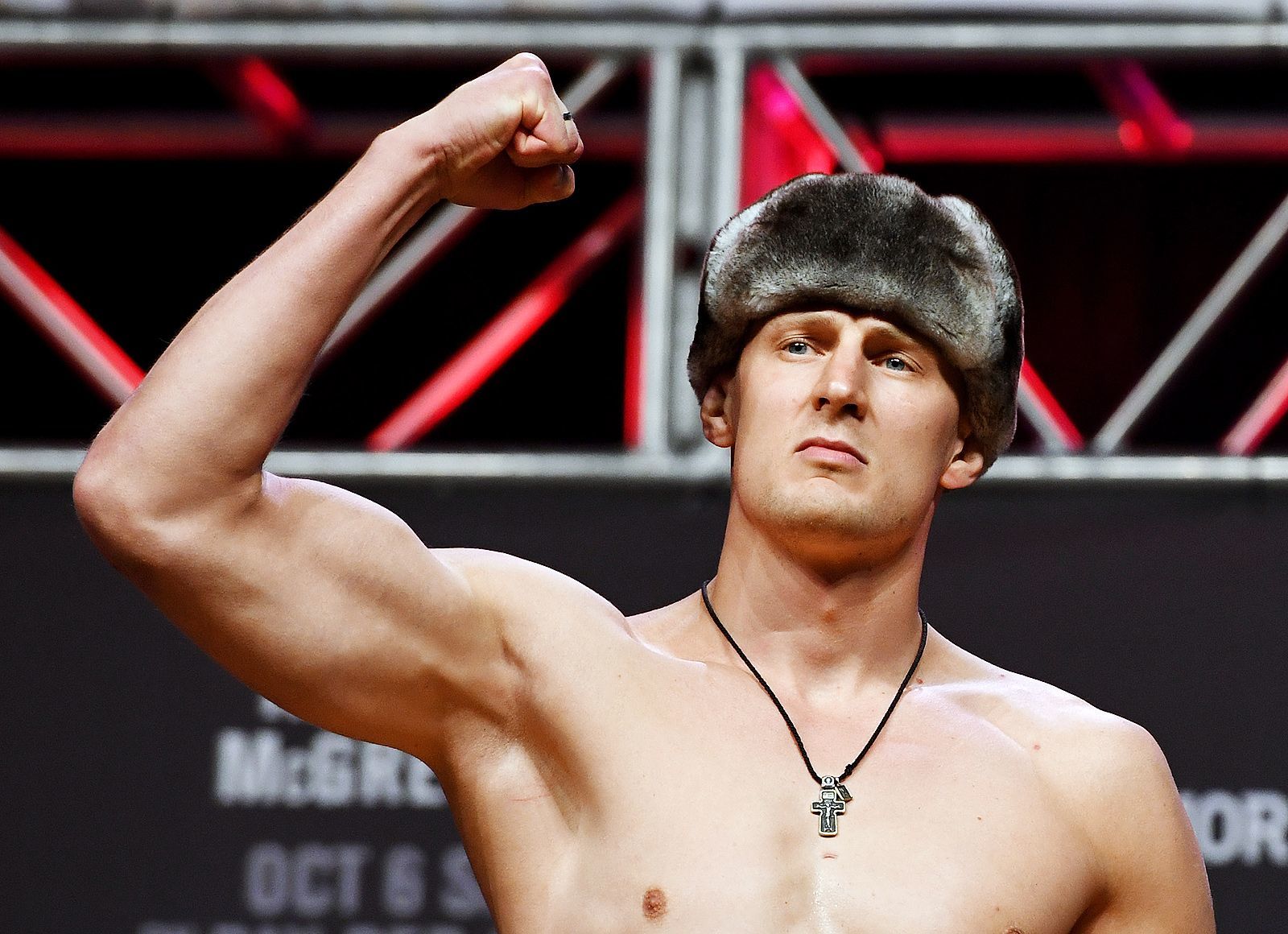 Волков подписал новый контракт с UFC на улучшенных условиях