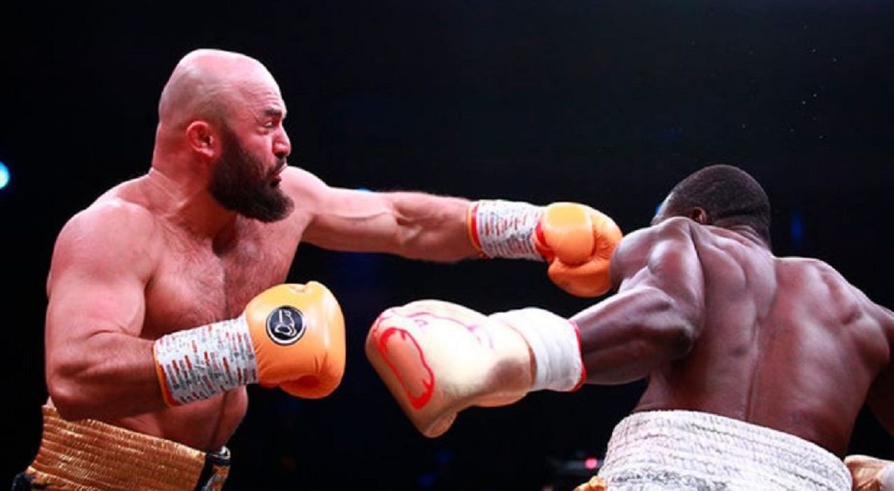 Главные новости недели в мире единоборств: Исмаилов победно дебютировал в боксе, Бивол сразится с Альваресом