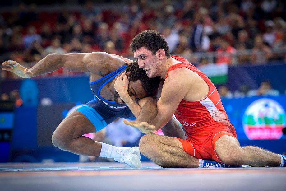 Олимпийский чемпион Сидаков: Хабиб не использовал трэш-ток и всех побеждал