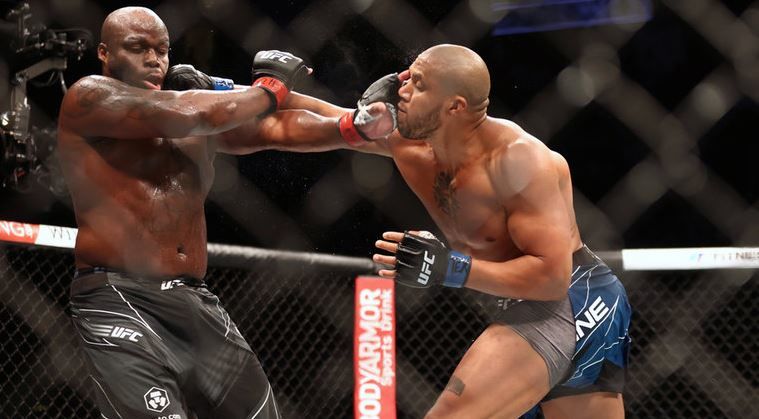 UFC news - Joe Rogan "The fight with Lewis changed my opinion about the outcome of the fight between Gane and Ngannou."