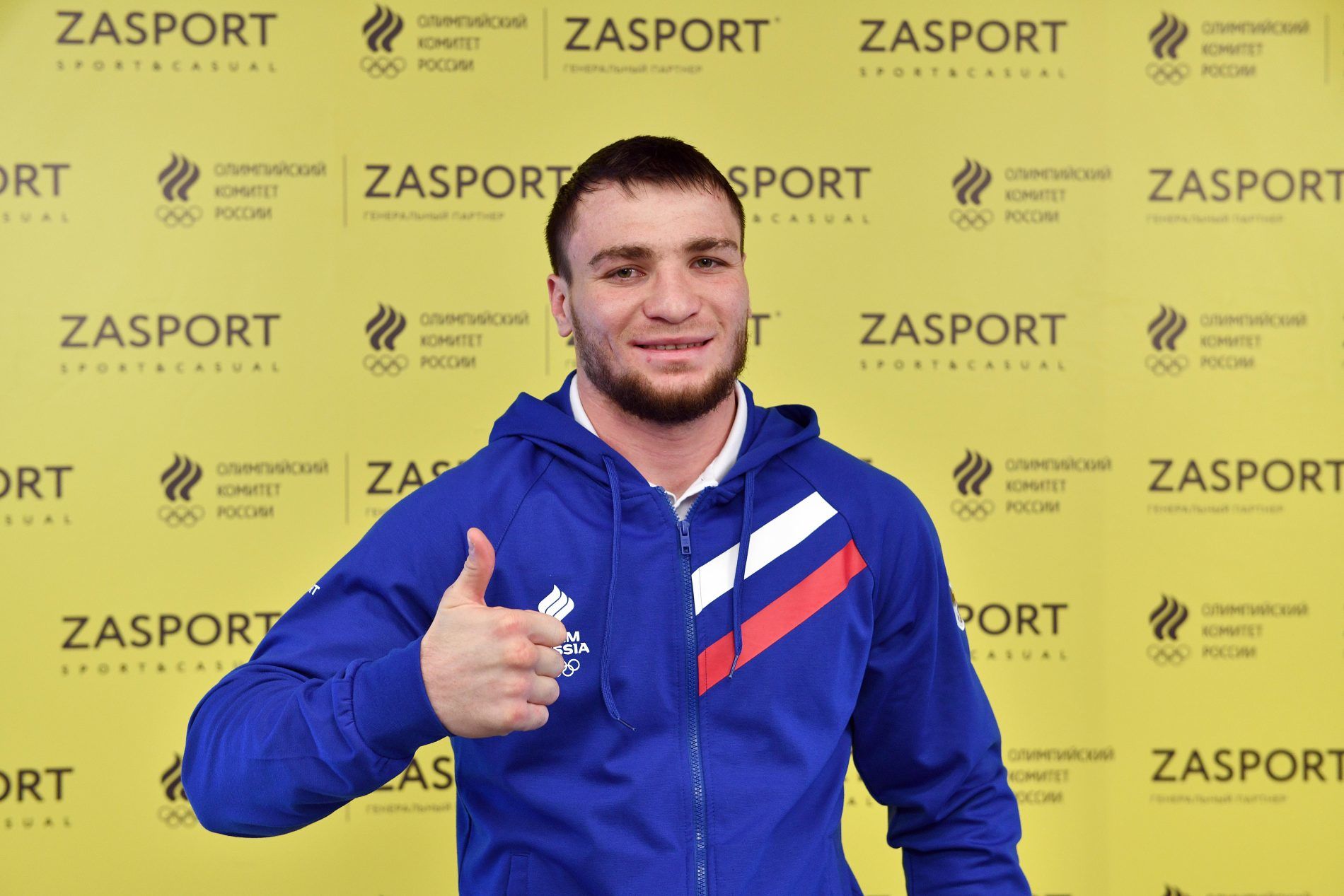 Российский боксер Хатаев вышел в 1/8 финала Олимпийских игр в Токио