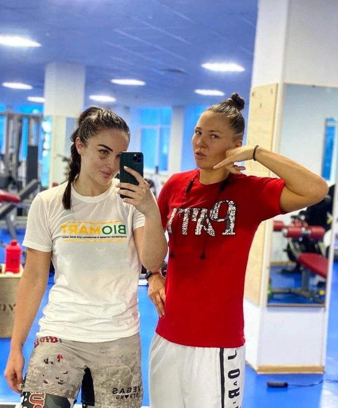 Диана Авсарагова и Ирина Алексеева